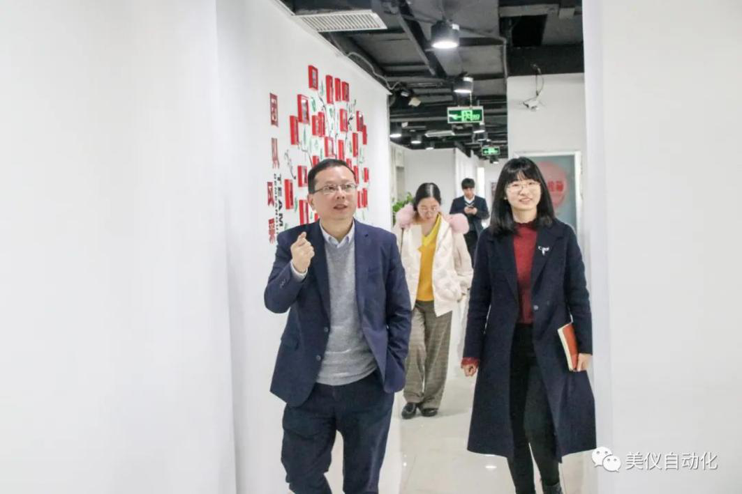 親商助企，連心結對，新區(qū)社發(fā)局領導走訪美控